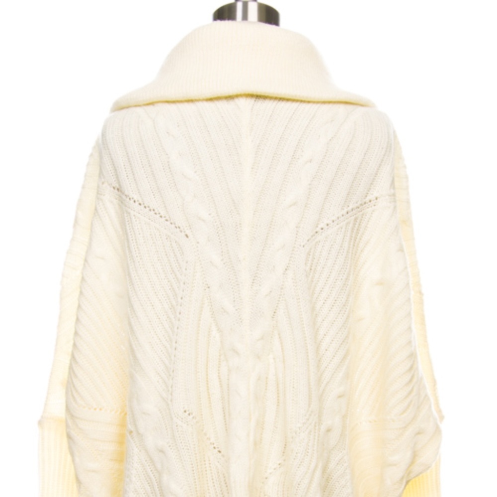 Collared Ivory Sweater - Picture 2 of 4